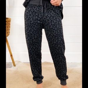 Z supply black leopard joggers